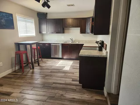 3327 W Camelback Rd, Phoenix, AZ 85017 photo 6