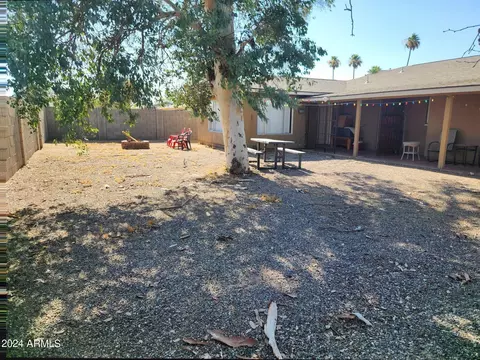3327 W Camelback Rd, Phoenix, AZ 85017 photo 15