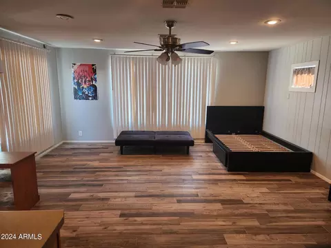 3327 W Camelback Rd, Phoenix, AZ 85017 photo 3