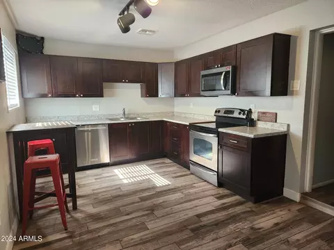 3327 W Camelback Rd, Phoenix, AZ 85017 photo 7