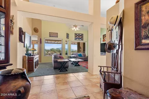 2429 N Travis Dr, Mesa, AZ 85207 photo 6