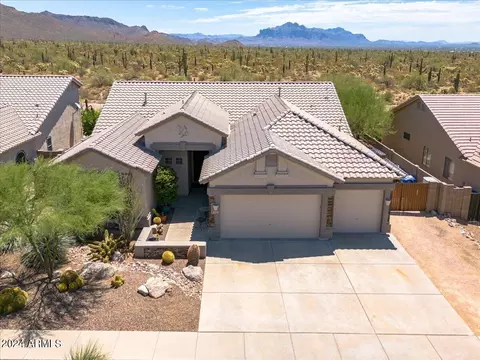 2429 N Travis Dr, Mesa, AZ 85207