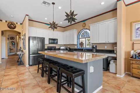 2429 N Travis Dr, Mesa, AZ 85207 photo 12