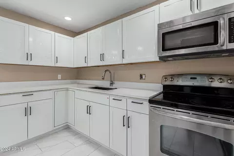 2229 E Pueblo Ave, Phoenix, AZ 85040 photo 22