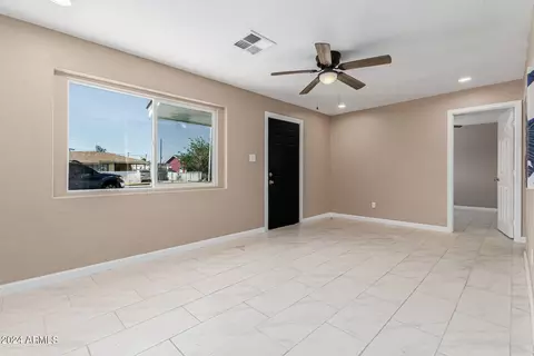2229 E Pueblo Ave, Phoenix, AZ 85040 photo 12