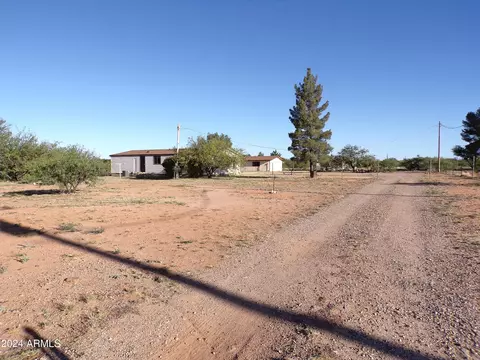 7764 E Nevada Dr, Hereford, AZ 85615