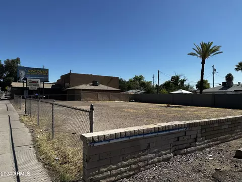 4209 N 19th Ave #-, Phoenix, AZ 85015