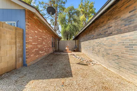 828 E Lexington Ave, Gilbert, AZ 85234 photo 54