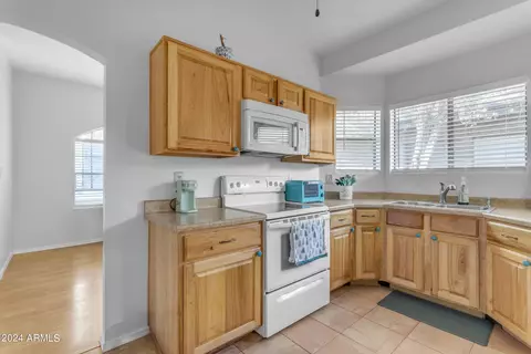 828 E Lexington Ave, Gilbert, AZ 85234 photo 28