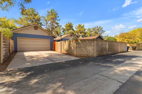 828 E Lexington Ave, Gilbert, AZ 85234 photo 20