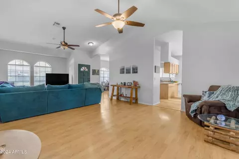 828 E Lexington Ave, Gilbert, AZ 85234 photo 41