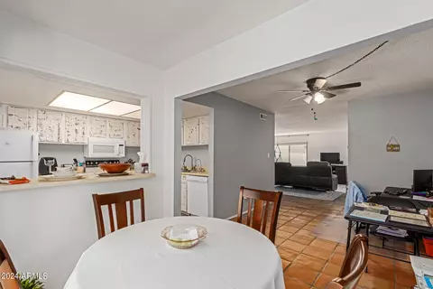 4201 E Camelback Rd #36, Phoenix, AZ 85018 photo 14
