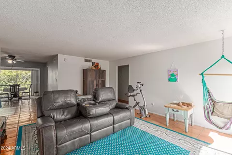 4201 E Camelback Rd #36, Phoenix, AZ 85018 photo 5