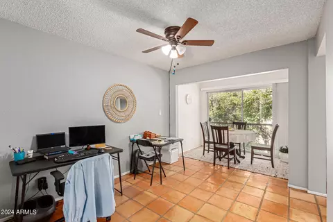 4201 E Camelback Rd #36, Phoenix, AZ 85018 photo 10