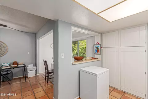 4201 E Camelback Rd #36, Phoenix, AZ 85018 photo 15