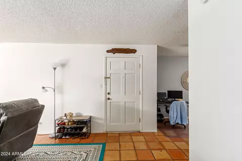 4201 E Camelback Rd #36, Phoenix, AZ 85018 photo 8