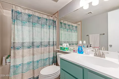 4201 E Camelback Rd #36, Phoenix, AZ 85018 photo 22