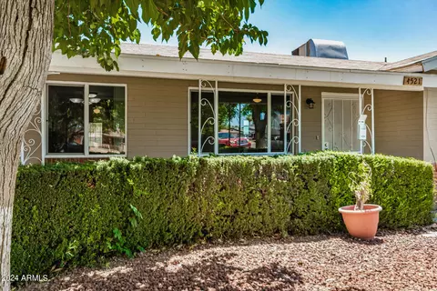 4521 W Mitchell Dr, Phoenix, AZ 85031 photo 8