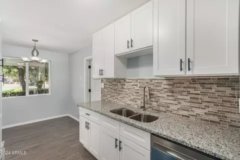 4521 W Mitchell Dr, Phoenix, AZ 85031 photo 15