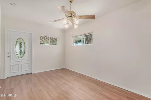 4521 W Mitchell Dr, Phoenix, AZ 85031 photo 17