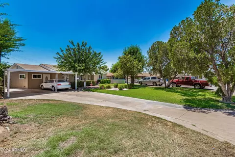 4521 W Mitchell Dr, Phoenix, AZ 85031 photo 4