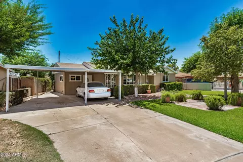 4521 W Mitchell Dr, Phoenix, AZ 85031 photo 5