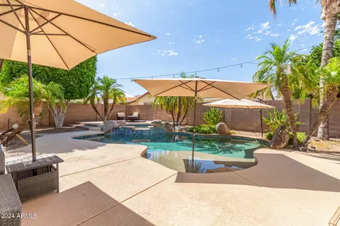 675 W Longhorn Dr, Chandler, AZ 85286