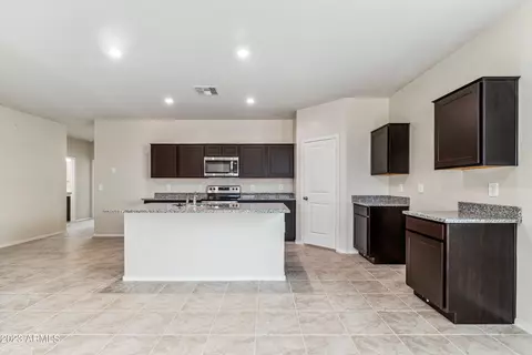 1804 W Stradling Ave, Apache Junction, AZ 85120 photo 4