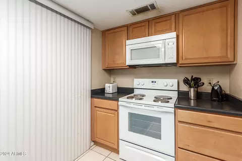 4844 E Corral Rd #6, Phoenix, AZ 85044 photo 7