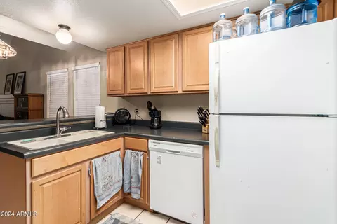 4844 E Corral Rd #6, Phoenix, AZ 85044 photo 8