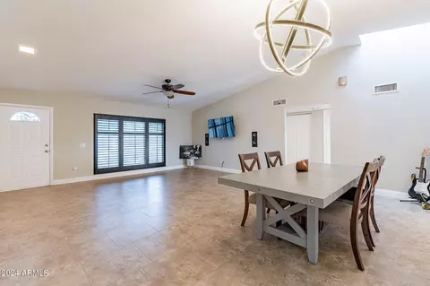 2310 E Sunnyside Dr, Phoenix, AZ 85028 photo 7