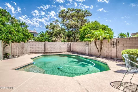 3832 E Indigo Bay Dr, Gilbert, AZ 85234 photo 8