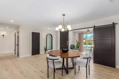 2438 E North Ln, Phoenix, AZ 85028 photo 7