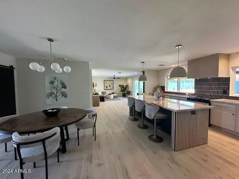 2438 E North Ln, Phoenix, AZ 85028 photo 10