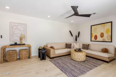 2438 E North Ln, Phoenix, AZ 85028 photo 19