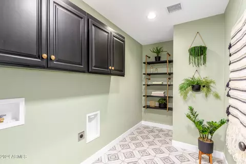 2438 E North Ln, Phoenix, AZ 85028 photo 18