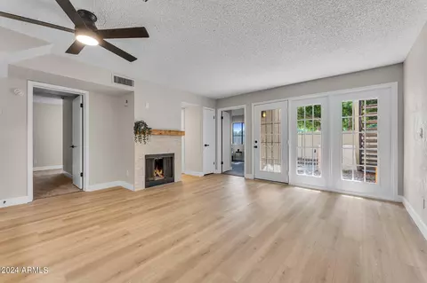 30 E Brown Rd #1022, Mesa, AZ 85201