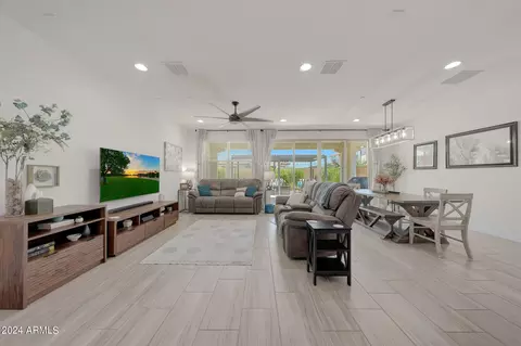 9856 E Texas Ave, Mesa, AZ 85212