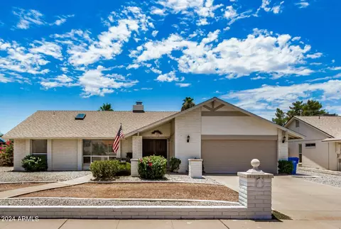4241 E Sheena Dr, Phoenix, AZ 85032