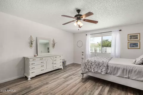 4241 E Sheena Dr, Phoenix, AZ 85032 photo 10