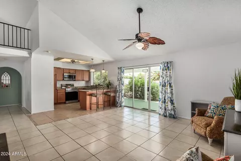 4241 E Sheena Dr, Phoenix, AZ 85032 photo 7