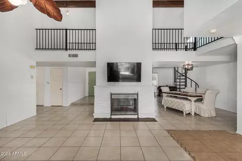 4241 E Sheena Dr, Phoenix, AZ 85032 photo 4