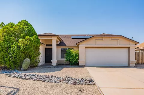 219 W Michelle Dr, Phoenix, AZ 85023
