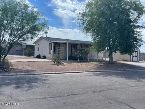 2000 S Apache Rd #201, Buckeye, AZ 85326