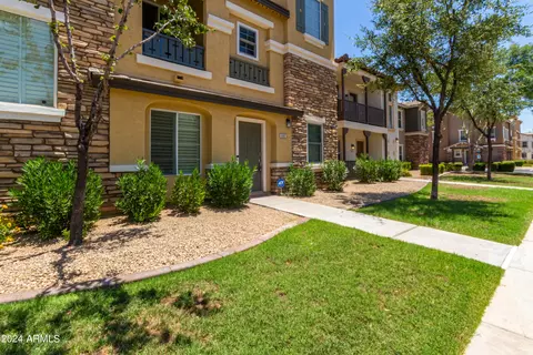 506 N Alder St, Gilbert, AZ 85233