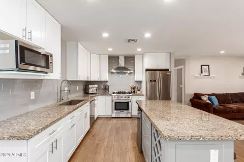 4001 E Cambridge Ave, Phoenix, AZ 85008 photo 16