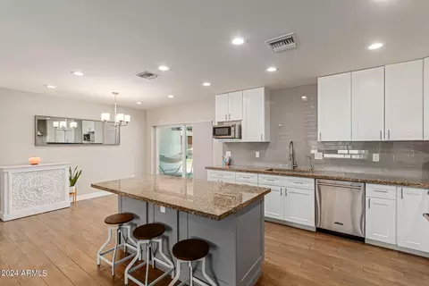 4001 E Cambridge Ave, Phoenix, AZ 85008 photo 13