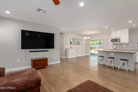 4001 E Cambridge Ave, Phoenix, AZ 85008 photo 12
