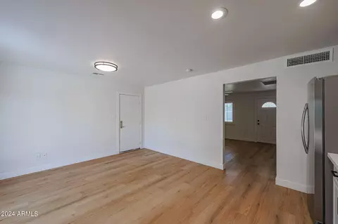 4046 E Willow Ave, Phoenix, AZ 85032 photo 14