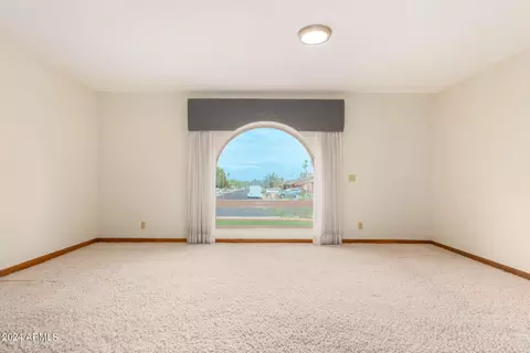 4202 E Pearce Rd, Phoenix, AZ 85044 photo 10